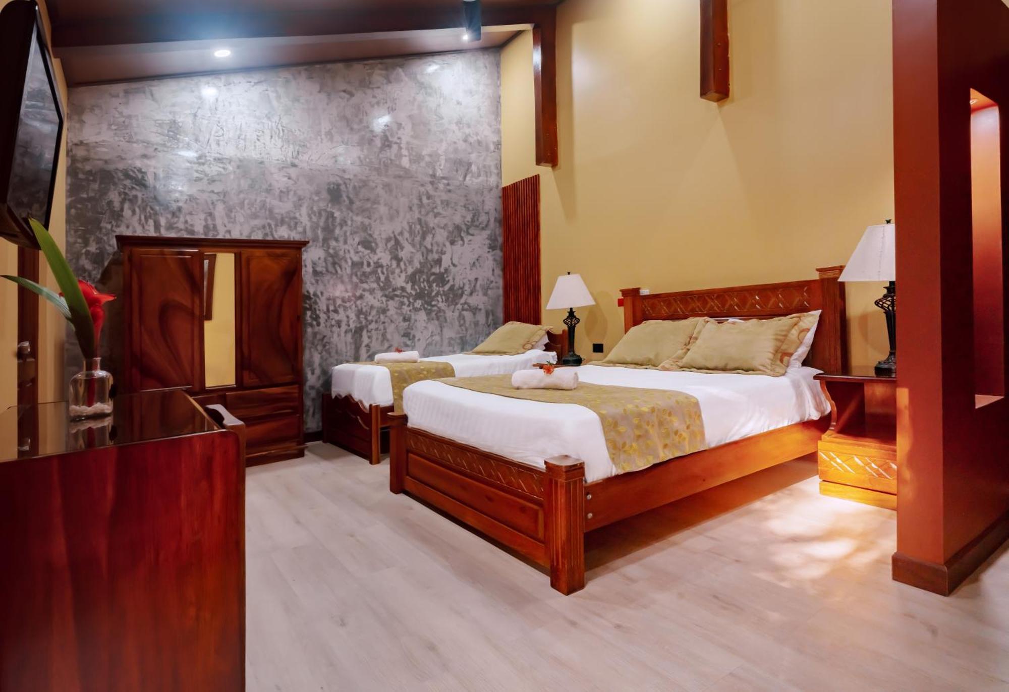 Hotel Villa Florencia Turrialba Exterior foto