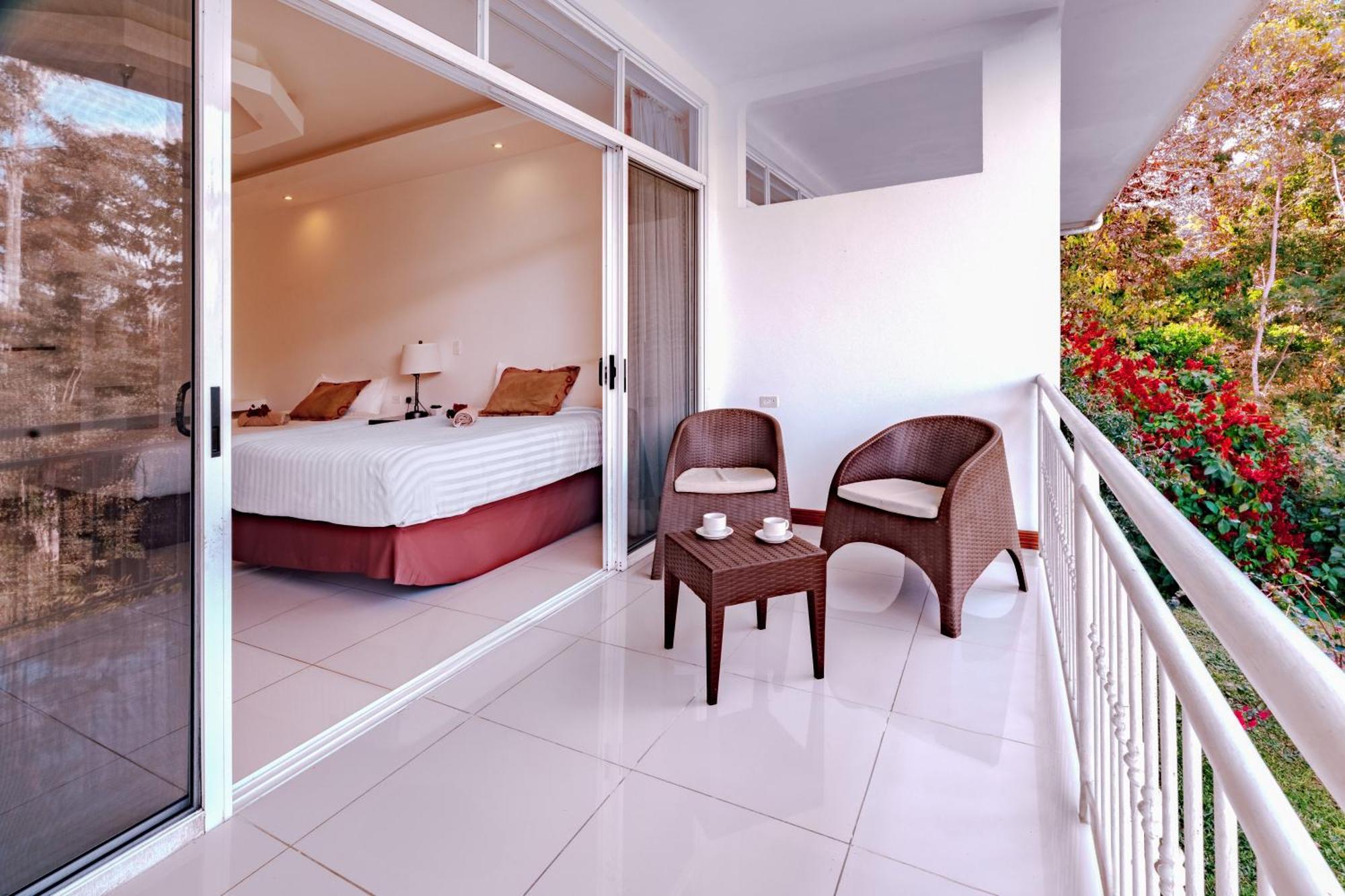 Hotel Villa Florencia Turrialba Habitación foto